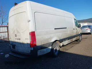 2020 Mercedes-Benz Sprinter Cargo with VIN W1W4ECHY0LP307649, listed as a IAAI auction lot 41430640 with Not Provided miles and . Bid and sale history available at carsss.com. Image 4.