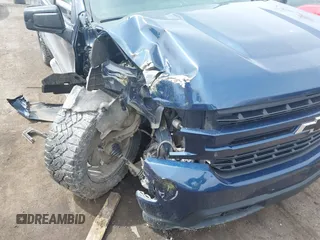 2019 Chevrolet Silverado 1500 RST with VIN 1GCUYEED5KZ216511, listed as a IAAI auction lot 42020392 with 70,798 mi miles and . Bid and sale history available at DreamBid. Image 6.