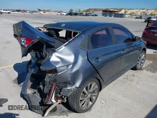 2019 Hyundai Accent Limited with VIN 3KPC34A3XKE069177, listed as a IAAI auction lot 40821291 with 90,855 mi miles. Bid and sale history available at carsss.com. Image 4.