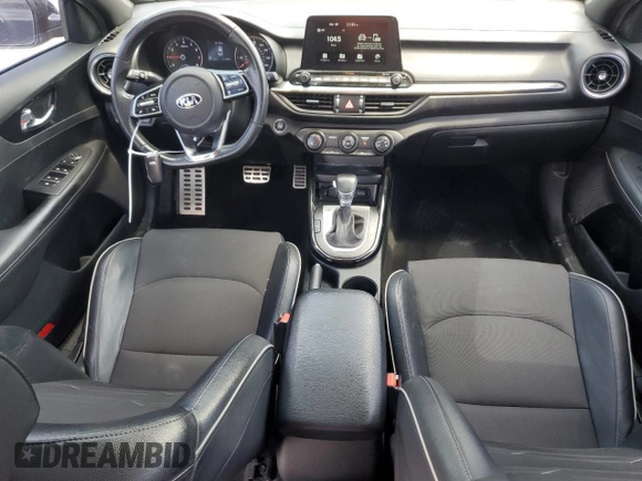 2021 Kia Forte GT-Line with VIN 3KPF34AD0ME286083, listed as a Copart auction lot 55044545 with 211,882 mi miles and Salvage title. Bid and sale history available at DreamBid. Image 8.