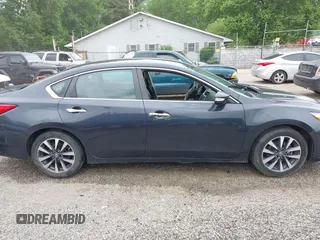 2017 Nissan Altima SL z VIN 1N4AL3AP6HC193134, wystawiony jako IAAI lot #42287276 z przebiegiem 97 296 mil mil oraz . Historia ofert i sprzedaży dostępna na DreamBid. Obrazek 14.