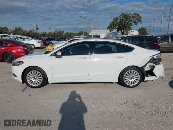 2017 Ford Fusion SE with VIN 3FA6P0HD6HR262443, listed as a IAAI auction lot 41041687 with 145,267 mi miles. Bid and sale history available at carsss.com. Image 14.