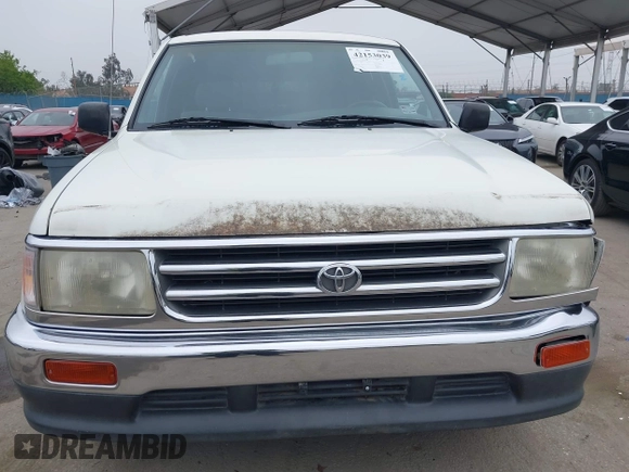 1995 Toyota T100 DX with VIN JT4VD12E1S0006336, listed as a IAAI auction lot 42153039 with 197,002 mi miles and . Bid and sale history available at DreamBid. Image 13.