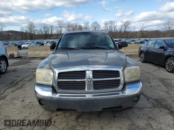 2005 Dodge Dakota SLT with VIN 1D7HW42N25S226141, listed as a Copart auction lot 51820955 with 144,988 mi miles and Clean Title. Bid and sale history available at DreamBid. Image 5.