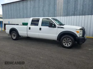 2015 Ford F-250 XL with VIN 1FT7W2A61FEC02885, listed as a Copart auction lot 48230925 with 176,535 mi miles and Clean title. Bid and sale history available at DreamBid. Image 4.