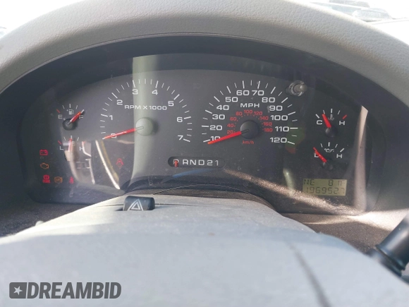 2006 Ford F-150 XLT with VIN 1FTPW12V16FB40883, listed as a IAAI auction lot 41839435 with 196,952 mi miles. Bid and sale history available at carsss.com. Image 7.