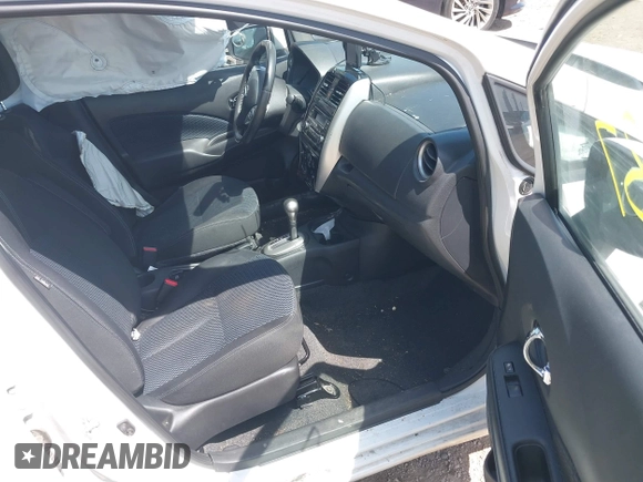 2015 Nissan Note SV with VIN 3N1CE2CP3FL380209, listed as a IAAI auction lot 42105637 with 133,931 mi miles and . Bid and sale history available at DreamBid. Image 5.