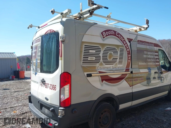 2016 Ford Transit Cargo z VIN 1FTYR2CG4GKA82911, wystawiony jako IAAI lot #41909433 z przebiegiem Nie podano mil oraz . Historia ofert i sprzedaży dostępna na DreamBid. Obrazek 22.