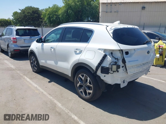 2021 Kia Sportage EX with VIN KNDPNCAC3M7886337, listed as a IAAI auction lot 42257589 with 45,216 mi miles and . Bid and sale history available at DreamBid. Image 3.