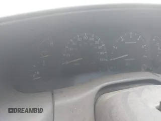 2003 Ford F-150 XL z VIN 1FTRX18W43NA38176, wystawiony jako IAAI lot #42165454 z przebiegiem Nie podano mil oraz . Historia ofert i sprzedaży dostępna na DreamBid. Obrazek 7.