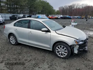 2011 Volkswagen Jetta Sedan SE w/Convenience & Sunroof PZEV with VIN 3VWDZ7AJ4BM321706, listed as a Copart auction lot 50499265 with 73,098 mi miles and Salvage Title. Bid and sale history available at carsss.com. Image 4.