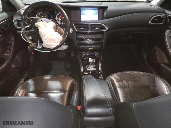 2017 Infiniti QX30 Luxury with VIN SJKCH5CR4HA038346, listed as a Copart auction lot 44990635 with 65,391 mi miles and Salvage Title. Bid and sale history available at carsss.com. Image 8.