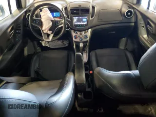 2016 Chevrolet Trax LT with VIN 3GNCJLSB2GL258308, listed as a Copart auction lot 47611985 with 148,030 mi miles and Salvage Title. Bid and sale history available at DreamBid. Image 8.