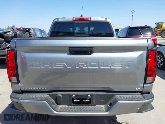 2023 Chevrolet Colorado 2WD LT z VIN 1GCPSCEK4P1231718, wystawiony jako IAAI lot #41718041 z przebiegiem 4 380 mil mil oraz . Historia ofert i sprzedaży dostępna na DreamBid. Obrazek 16.