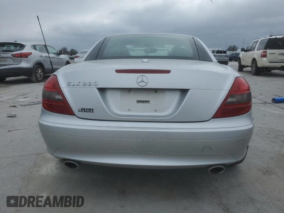 2008 Mercedes-Benz SLK-Class 3.0L with VIN WDBWK54F28F181903, listed as a Copart auction lot 46218965 with 79,110 mi miles and Salvage Title. Bid and sale history available at carsss.com. Image 6.