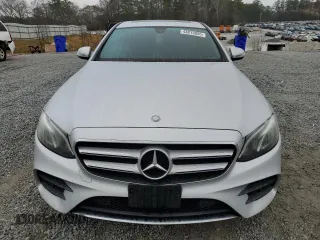 2017 Mercedes-Benz E 300 Luxury with VIN WDDZF4KB3HA202449, listed as a Copart auction lot 43813855 with 57,911 mi miles and Salvage Title. Bid and sale history available at DreamBid. Image 5.
