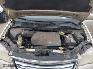 2013 Chrysler Town & Country Touring with VIN 2C4RC1BG7DR721863, listed as a IAAI auction lot 41912250 with 243,444 mi miles. Bid and sale history available at carsss.com. Image 10.