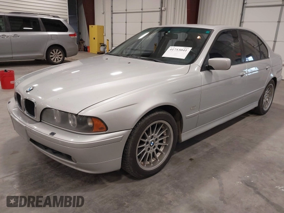 2001 BMW 5 Series 530iA with VIN WBADT63451CF02464, listed as a IAAI auction lot 41753041 with 297,760 mi miles. Bid and sale history available at carsss.com. Image 2.
