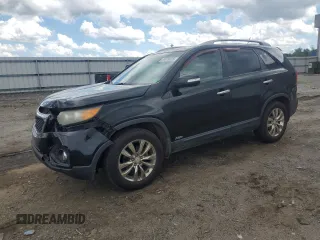 2011 Kia Sorento EX with VIN 5XYKUDA23BG037514, listed as a Copart auction lot 55609025 with 186,135 mi miles and Clean Title. Bid and sale history available at DreamBid. Image 1.