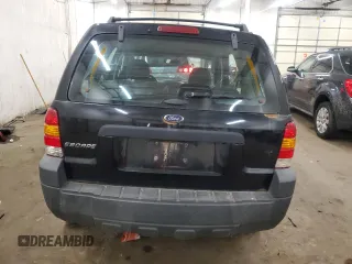 2005 Ford Escape XLS Value with VIN 1FMYU92Z05DA10448, listed as a Copart auction lot 54438955 with 185,303 mi miles and Salvage title. Bid and sale history available at DreamBid. Image 6.