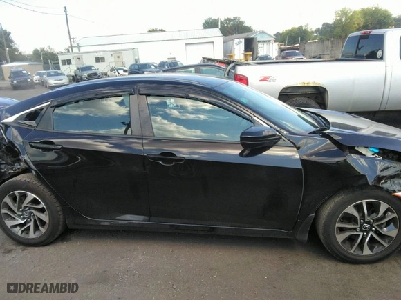 2018 Honda Civic Sedan LX with VIN 2HGFC2F55JH583602, listed as a IAAI auction lot 39845149 with 45,898 mi miles. Bid and sale history available at carsss.com. Image 13.