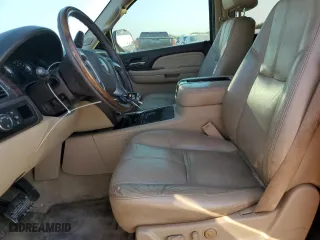 2007 GMC Yukon XL Denali with VIN 1GKFK66837J310012, listed as a Copart auction lot 75399364 with 216,068 mi miles and Salvage Title. Bid and sale history available at carsss.com. Image 7.
