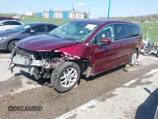 2017 Chrysler Pacifica Touring with VIN 2C4RC1DG5HR521809, listed as a IAAI auction lot 41932187 with Not provided miles and . Bid and sale history available at DreamBid. Image 2.