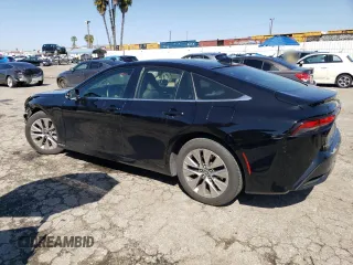 2021 Toyota Mirai XLE с VIN JTDAAAAA3MA003151, выставлен на аукционе Copart как лот 46022614 с пробегом 15 343 миль миль и . История ставок и продаж доступна на DreamBid. Изображение 2.