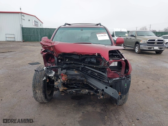 2006 Toyota 4Runner SR5 with VIN JTEBU14R368059254, listed as a IAAI auction lot 41506206 with 95,451 mi miles. Bid and sale history available at carsss.com. Image 13.