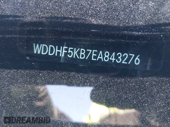 2014 Mercedes-Benz E 350 Sport with VIN WDDHF5KB7EA843276, listed as a IAAI auction lot 42070731 with 84,239 mi miles and . Bid and sale history available at DreamBid. Image 9.
