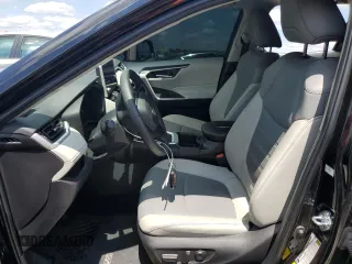 2024 Toyota RAV4 XLE Premium with VIN 2T3C1RFVXRW317486, listed as a Copart auction lot 55965795 with 32,478 mi miles and Salvage title. Bid and sale history available at DreamBid. Image 7.