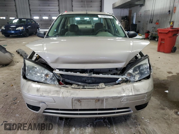 2007 Ford Focus S z VIN 1FAFP34N17W250616, wystawiony jako Copart lot #57055515 z przebiegiem 130 990 mil mil oraz Nie do naprawy • Non repairable. Historia ofert i sprzedaży dostępna na DreamBid. Obrazek 5.