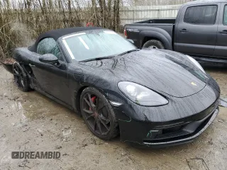2018 Porsche 718 Boxster S z VIN WP0CB2A87JS228803, wystawiony jako Copart lot #37841983 z przebiegiem 12 669 mil mil oraz . Historia ofert i sprzedaży dostępna na DreamBid. Obrazek 4.