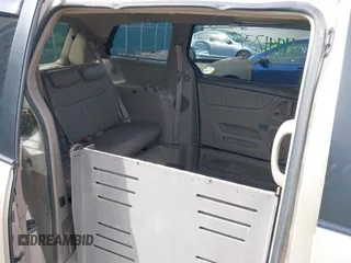 2008 Toyota Sienna XLE with VIN 5TDZK22C68S188410, listed as a IAAI auction lot 41941789 with 164,164 mi miles and . Bid and sale history available at DreamBid. Image 8.