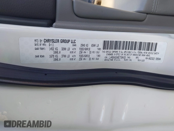 2011 Jeep Grand Cherokee Laredo with VIN 1J4RS4GGXBC739433, listed as a IAAI auction lot 41794031 with 174,672 mi miles and . Bid and sale history available at DreamBid. Image 9.