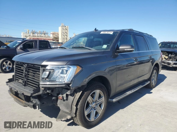 2018 Ford Expedition Max XLT with VIN 1FMJK1HT5JEA02197, listed as a Copart auction lot 45679215 with 116,573 mi miles and Salvage title. Bid and sale history available at DreamBid. Image 1.