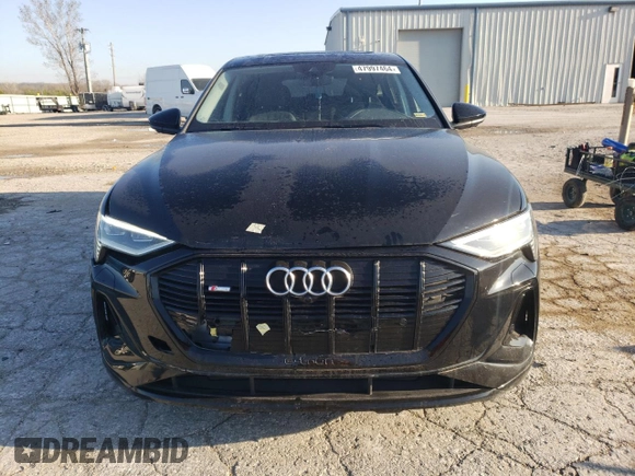 2021 Audi e-tron Sportback Premium Plus with VIN WA12AAGE9MB001276, listed as a Copart auction lot 47997464 with 35,672 mi miles and Salvage title. Bid and sale history available at DreamBid. Image 5.