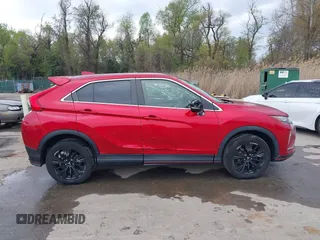 2019 Mitsubishi Eclipse Cross LE z VIN JA4AT4AA0KZ029291, wystawiony jako IAAI lot #41982104 z przebiegiem 135 304 mil mil oraz . Historia ofert i sprzedaży dostępna na DreamBid. Obrazek 13.