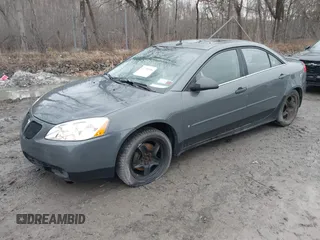 2008 Pontiac G6 z VIN 1G2ZG57BX84139343, wystawiony jako IAAI lot #41798306 z przebiegiem 326 510 mil mil oraz . Historia ofert i sprzedaży dostępna na DreamBid. Obrazek 2.