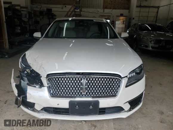 2019 Lincoln MKZ Hybrid Reserve II with VIN 3LN6L5MU8KR620816, listed as a Copart auction lot 58472075 with 38,421 mi miles and Salvage title. Bid and sale history available at DreamBid. Image 5.