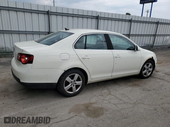 2008 Volkswagen Jetta SE with VIN 3VWRM71K18M064669, listed as a Copart auction lot 59587525 with 118,065 mi miles and Salvage title. Bid and sale history available at DreamBid. Image 3.