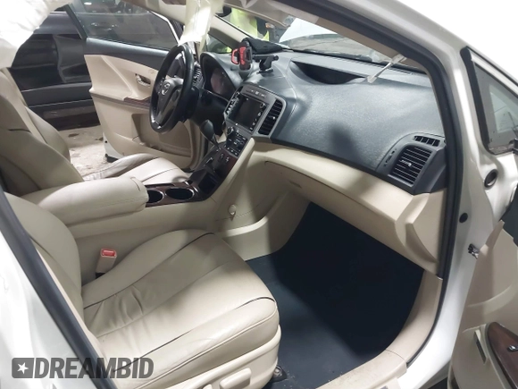 2013 Toyota Venza LE with VIN 4T3BK3BB9DU079804, listed as a IAAI auction lot 41176568 with 152,340 mi miles. Bid and sale history available at carsss.com. Image 5.