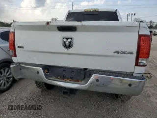 2017 Ram 2500 SLT with VIN 3C6UR5DL4HG776414, listed as a Copart auction lot 45248074 with 207,974 mi miles and Salvage title. Bid and sale history available at DreamBid. Image 6.