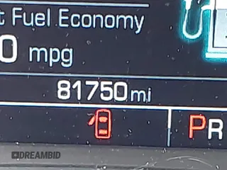 2019 Chevrolet Traverse LT z VIN 1GNERHKW4KJ303251, wystawiony jako IAAI lot #42346909 z przebiegiem 81 750 mil mil oraz . Historia ofert i sprzedaży dostępna na DreamBid. Obrazek 16.