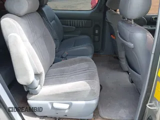 2001 Toyota Sienna LE with VIN 4T3ZF13C91U395004, listed as a IAAI auction lot 42314687 with Not provided miles and . Bid and sale history available at DreamBid. Image 8.