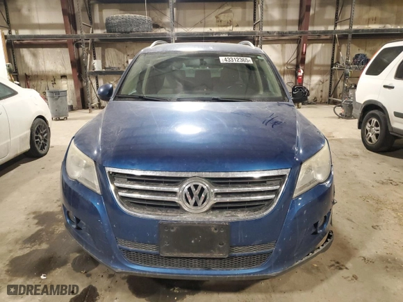 2009 Volkswagen Tiguan S with VIN WVGAV75N99W001723, listed as a Copart auction lot 43312365 with 193,171 mi miles and Salvage Title. Bid and sale history available at carsss.com. Image 5.