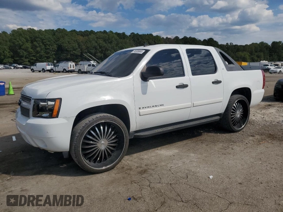 2008 Chevrolet Avalanche LTZ with VIN 3GNEC12068G112834, listed as a Copart auction lot 74538904 with 204,838 mi miles and Salvage Title. Bid and sale history available at carsss.com. Image 1.