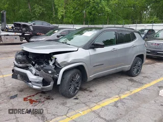 2022 Jeep Compass Limited with VIN 3C4NJDCB0NT108670, listed as a IAAI auction lot 42379451 with 42,170 mi miles and . Bid and sale history available at DreamBid. Image 2.
