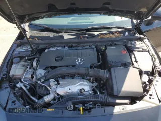 2020 Mercedes-Benz CLA 250 z VIN W1K5J4HB5LN087844, wystawiony jako Copart lot #51920365 z przebiegiem 43 423 mil mil oraz Szkody całkowita. Historia ofert i sprzedaży dostępna na DreamBid. Obrazek 11.