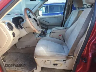 2006 Ford Explorer XLT with VIN 1FMEU73846UB00801, listed as a Copart auction lot 87953965 with 253,577 mi miles and Clean Title. Bid and sale history available at carsss.com. Image 7.